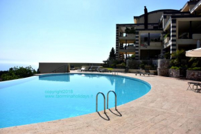 Taormina Sunny Apartment - Taormina Holidays, Taormina